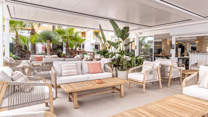 Atlantic Holiday Hotel